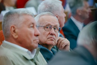 Реализацию нацпроектов обсудили на Совете старейшин